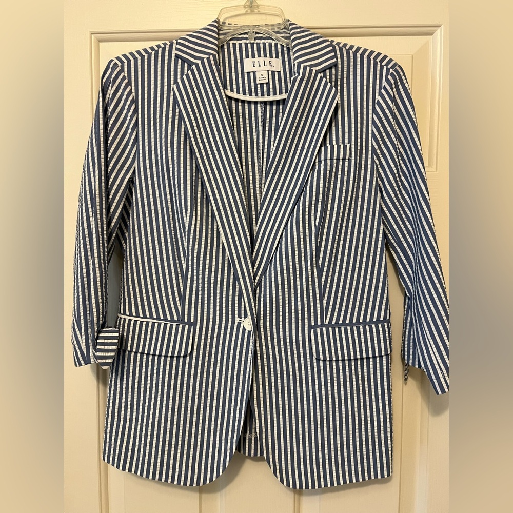 Elle Blue and White Striped Seersucker Blazer Women’s Size Small - Picture 3 of 4